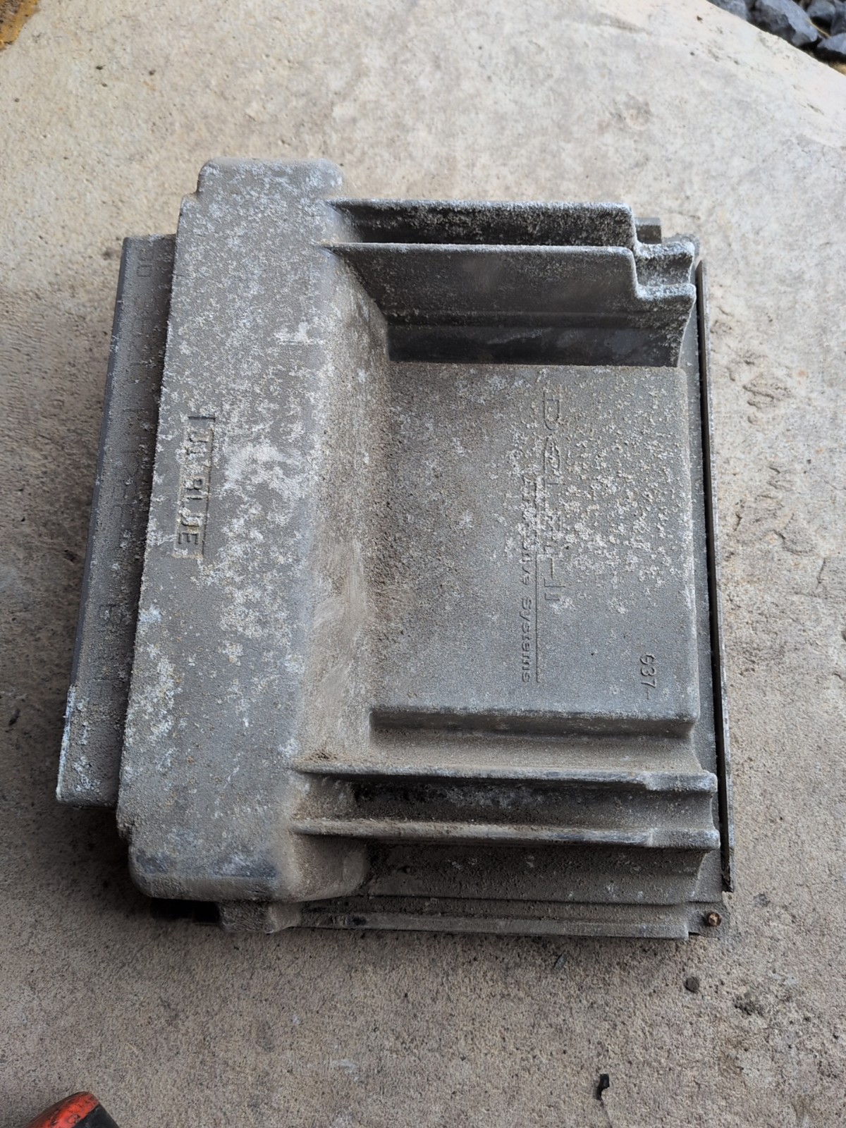 2001-2002 GENERAL MOTORS TRUCK ECM ENGINE COMPUTER 12200411 dlac