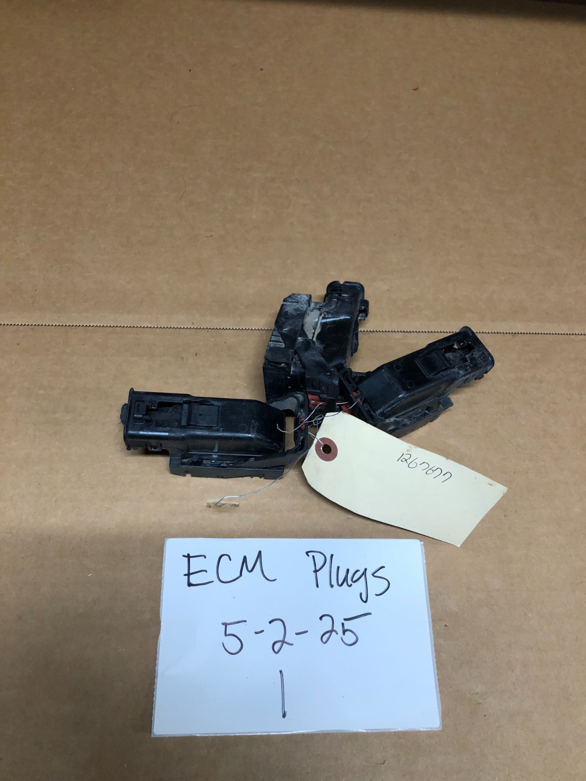 16-18 Cruze 1.4L ECM Engine Computer Module PIGTAILS PLUGS 12677677 12669908