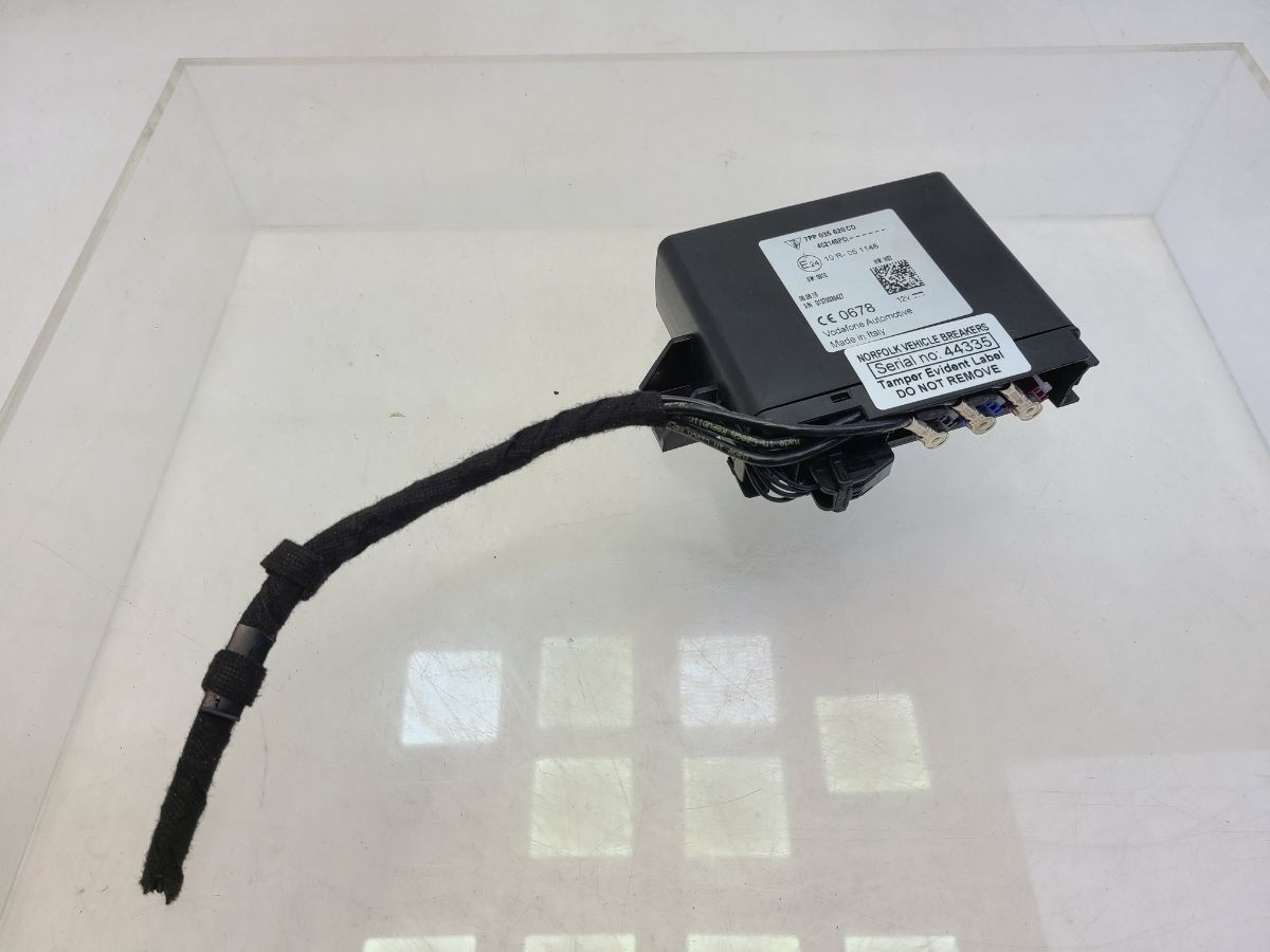 Porsche Macan 95B Tracker System Control Module 7PP035620CD