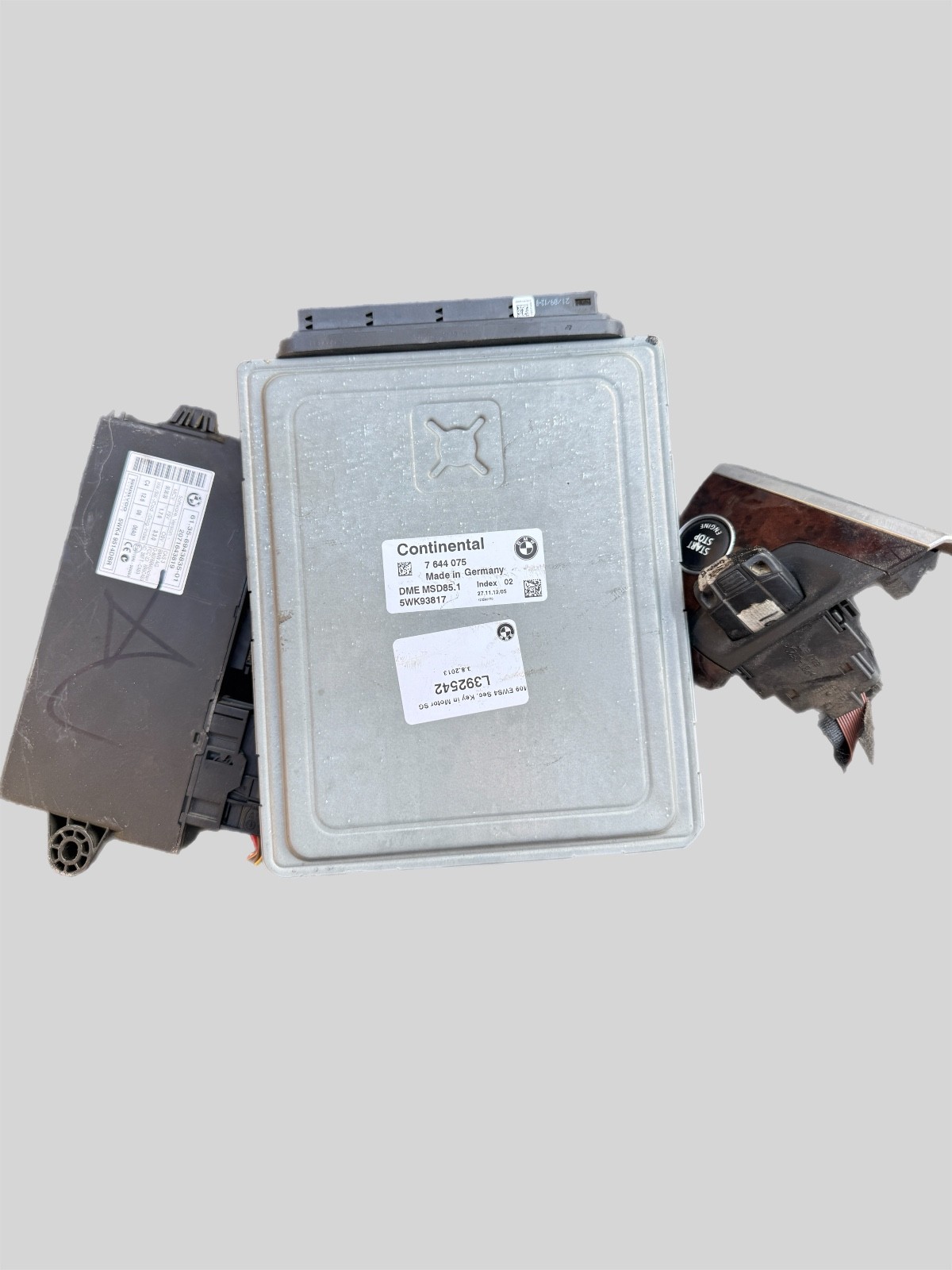 BMW X5 X6 E70 E71 N63B44A DME MSD85 ECU CAS3 Key Set OEM 7644075