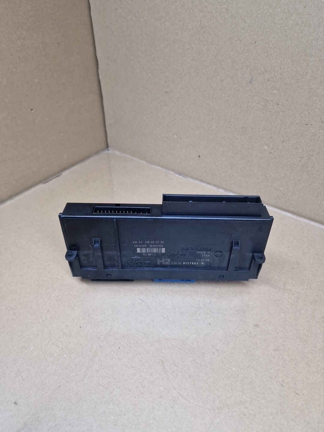 BMW 1 Series E81 E82 E87 E88 Body Control Module BCM ECU Junction Box 9177983