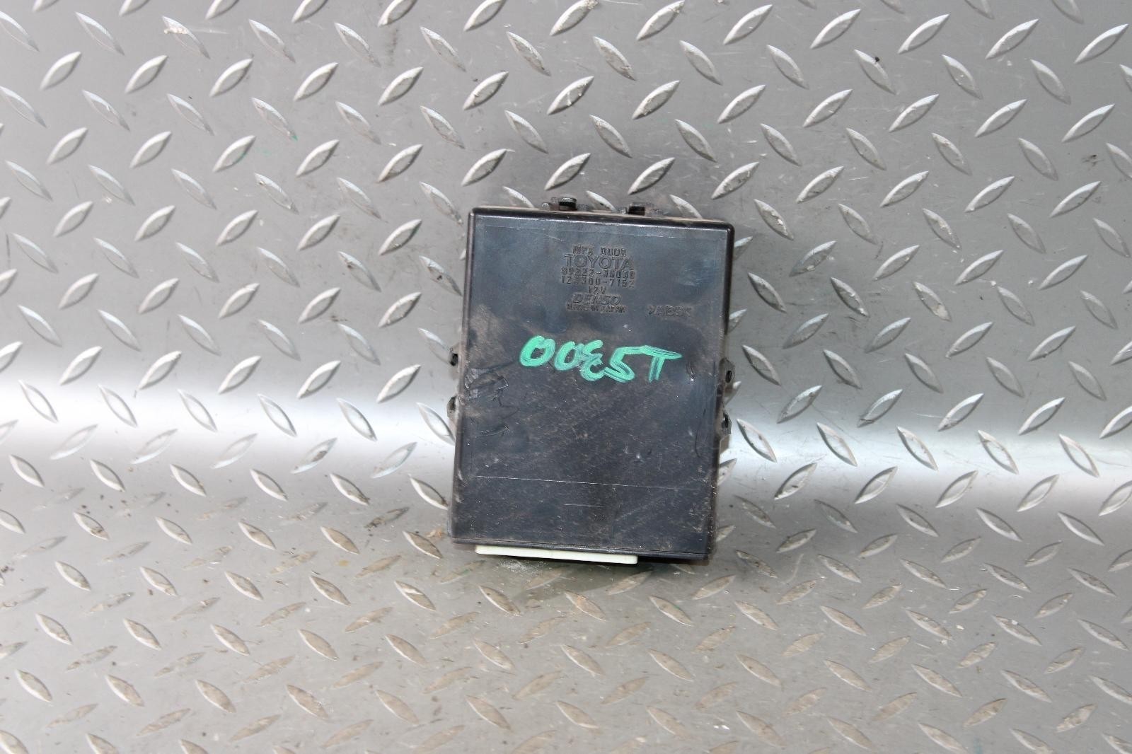 10-24 4 Runner Rear Liftgate Multiplex Network Control Module BCM BCU OEM Unit