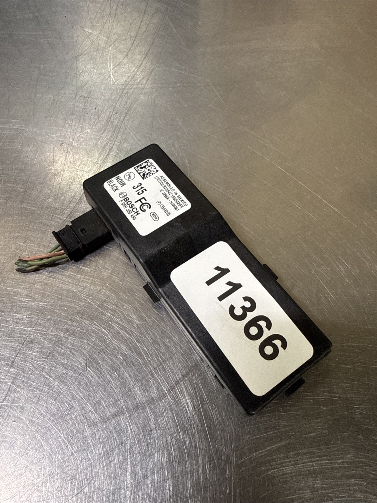 2010 – 2017 Chevrolet Equinox Keyless Entry Receiver Module Unit 13503205 OEM