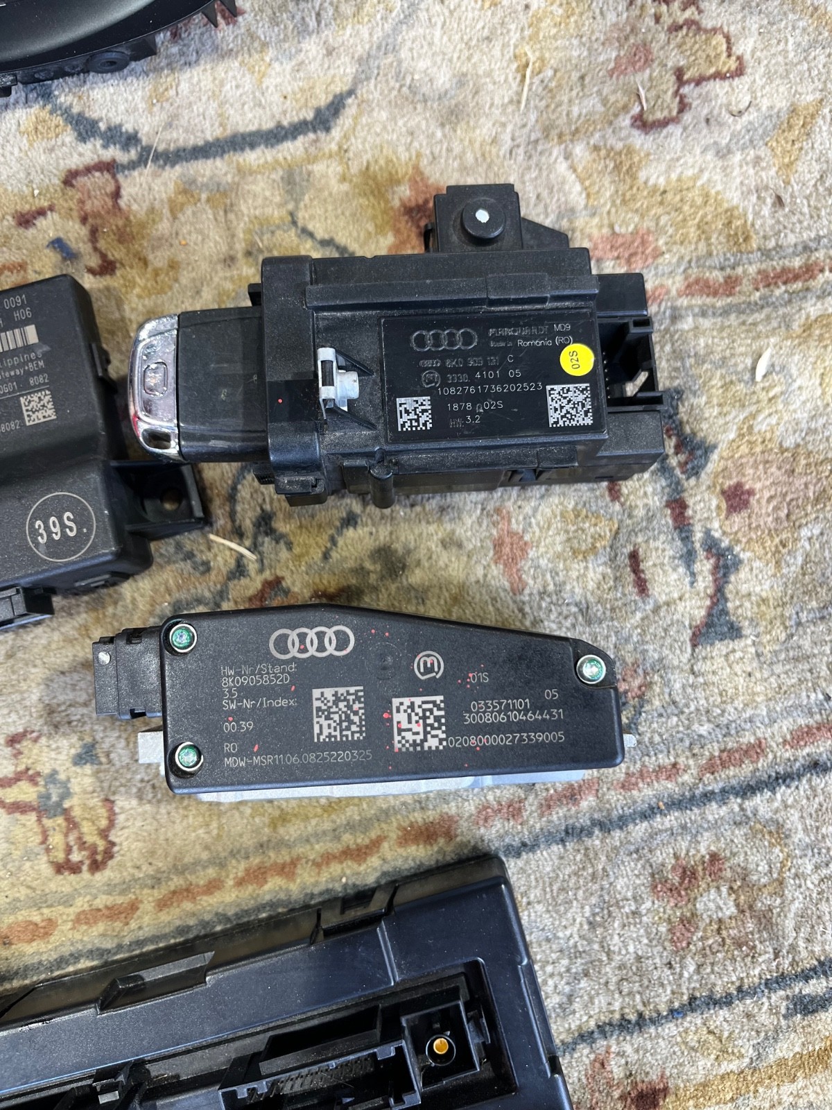 Audi A4 B8 2010 CAEB ECU Engine Computer Remote Key Instrument ignition Set