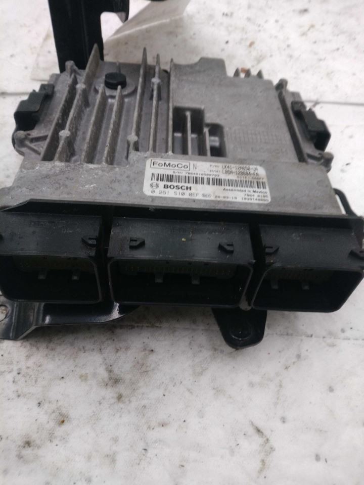 Engine ECM Electronic Control Module VIN 8 Fits 20-23 TRANSIT 150 696824