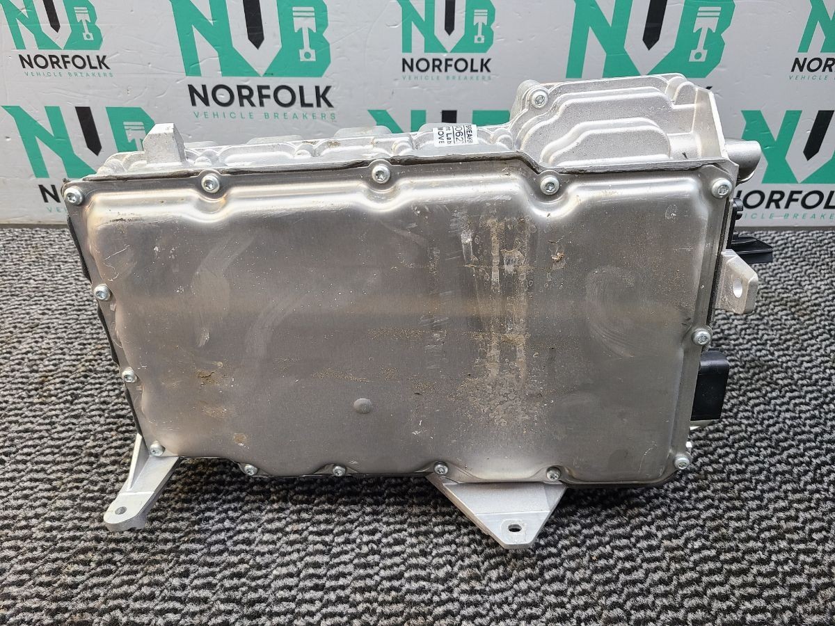 Volvo XC60 MK2 Hybrid Voltage Converter Inverter 32324082