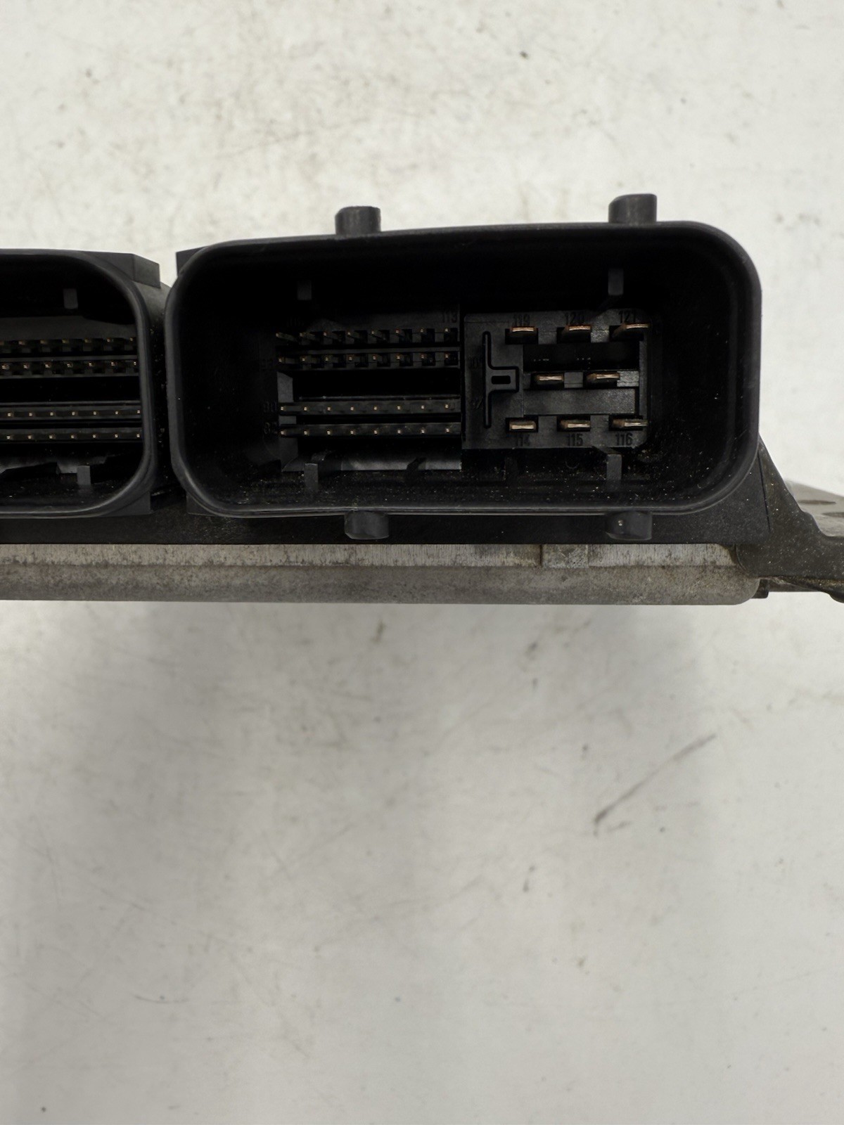 05 2005 Nissan Frontier 2.5 M/T Engine Control Module Computer MEC35-800 C1