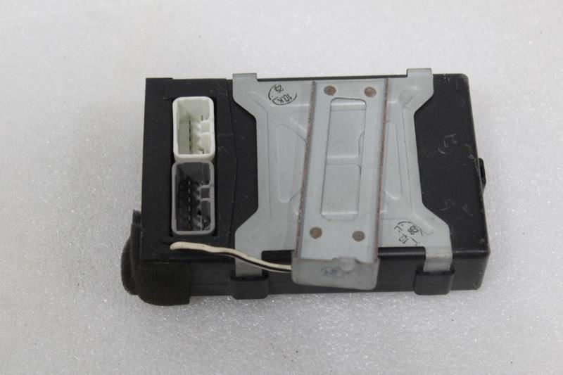 1991 LEXUS LS400 CRUISE CONTROL MODULE 88240-50011