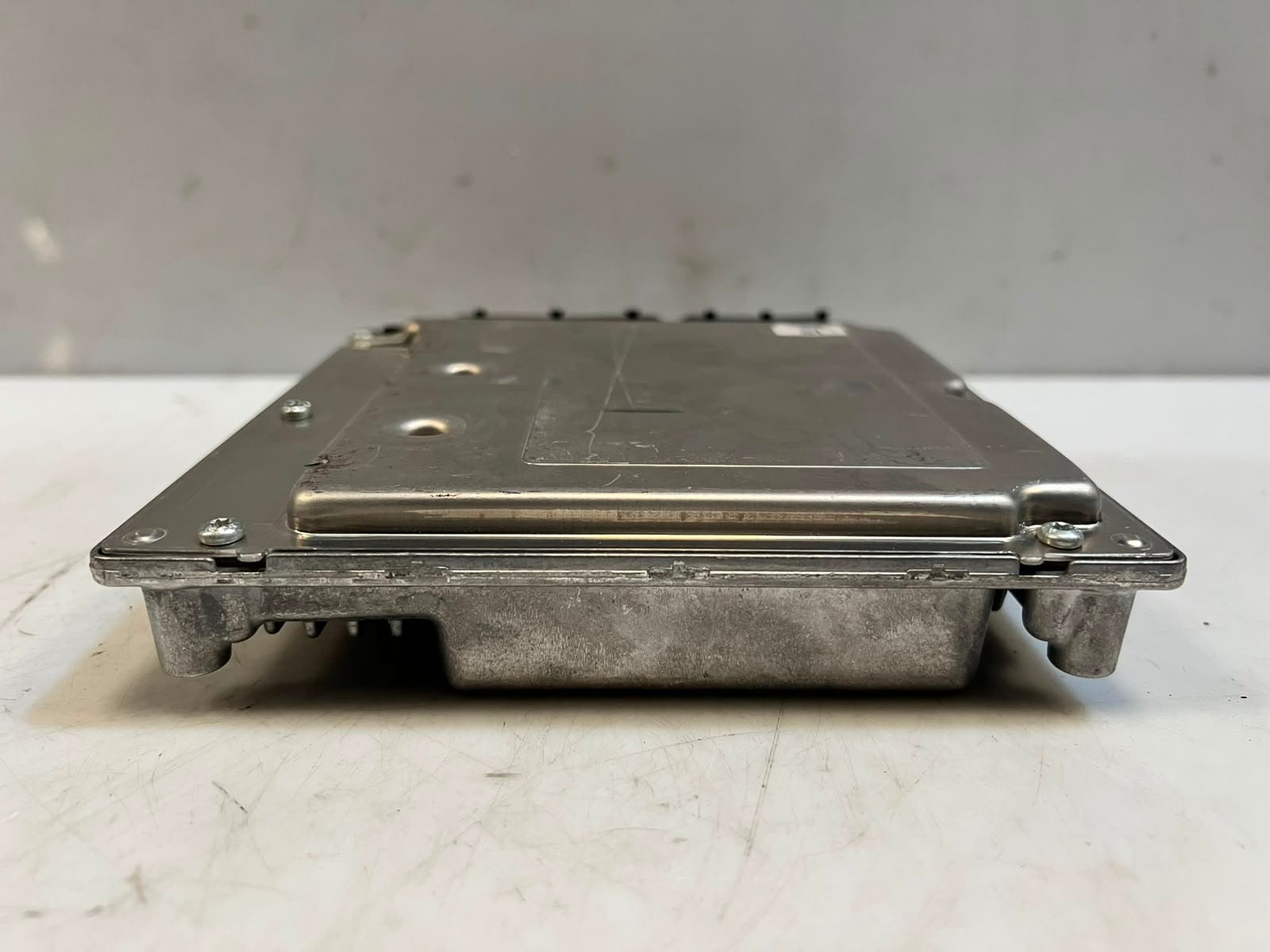 BMW 1 Series E81 E87 3′ E90 E91 Engine Control Unit ECU ONLY 7585247 OEM