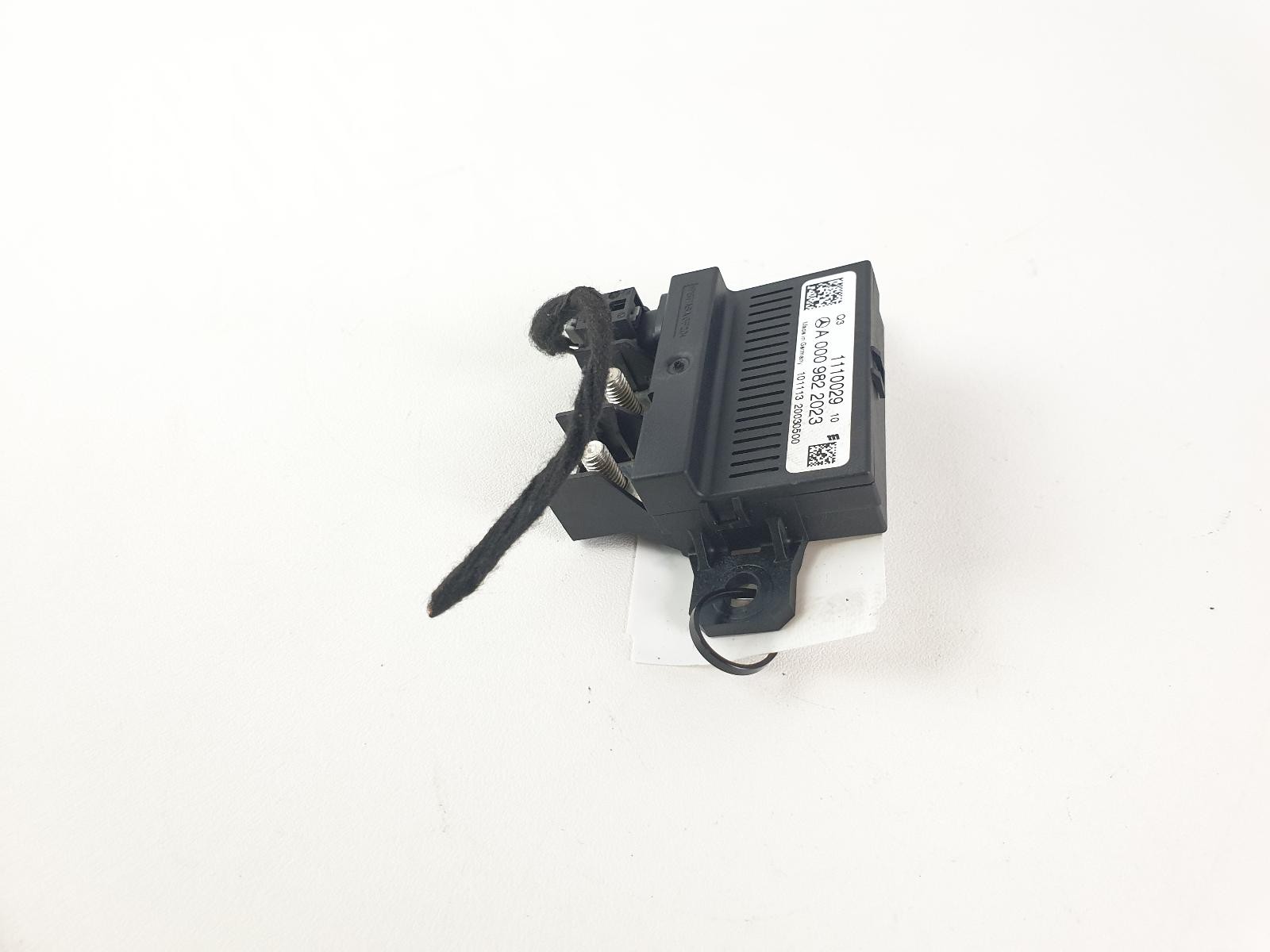 MERCEDES E CLASS W207 COUPE CONTROL ECU A0009822023 2014