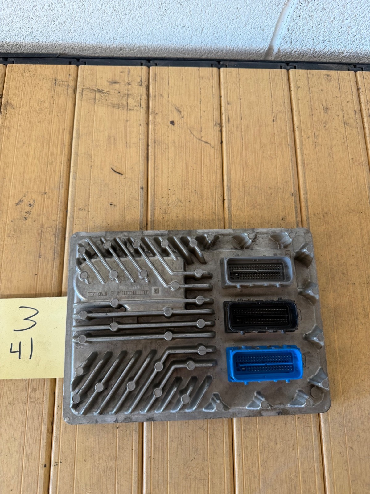 2019 SUBURBAN 1500 5.3L A/T ENGINE CONTROL MODULE ECU ECM PCM OEM 12695211