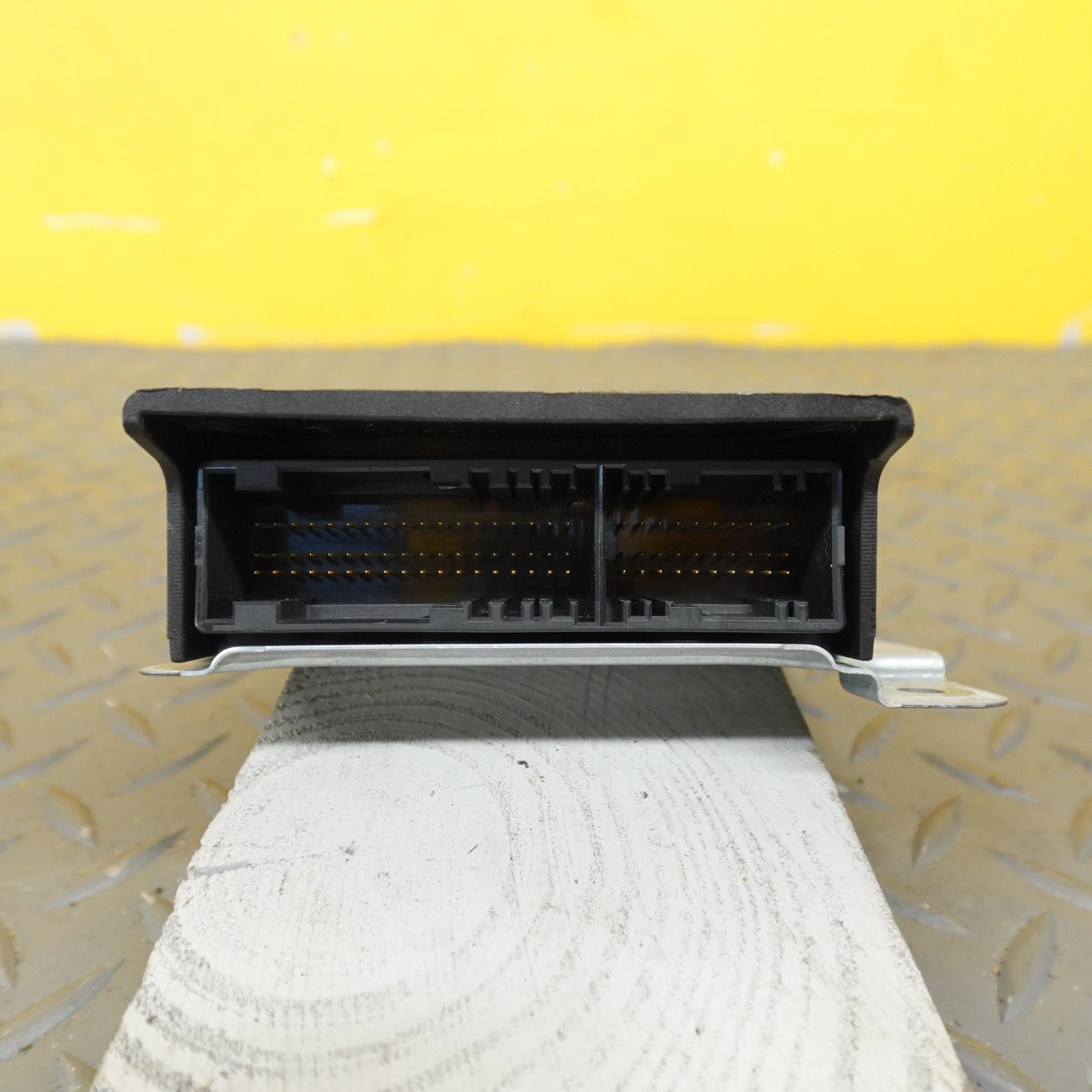 2023-2025 DODGE HORNET RESTRAINT DIAGNOSTIC COMPUTER MODULE SRS UNIT 50564741