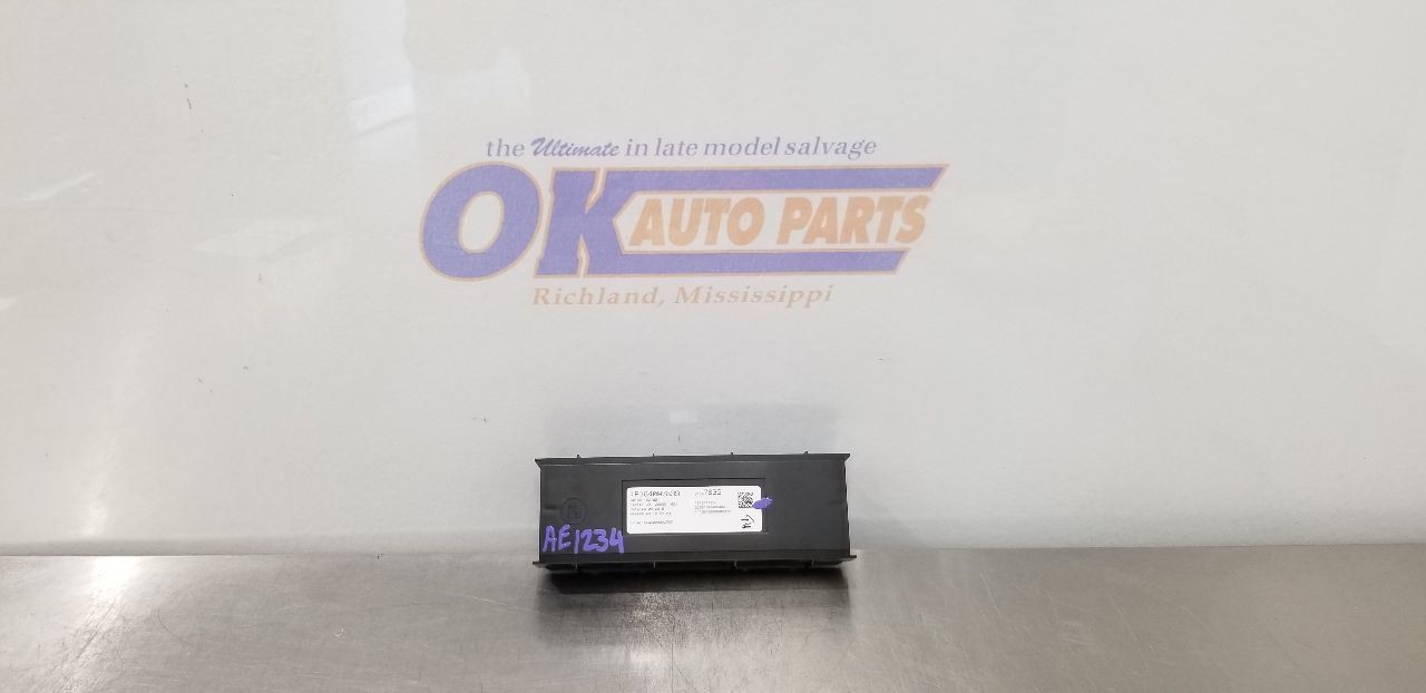 17 GMC SIERRA 1500 AC TEMPERATURE CLIMATE HVAC CONTROL MODULE 84097839