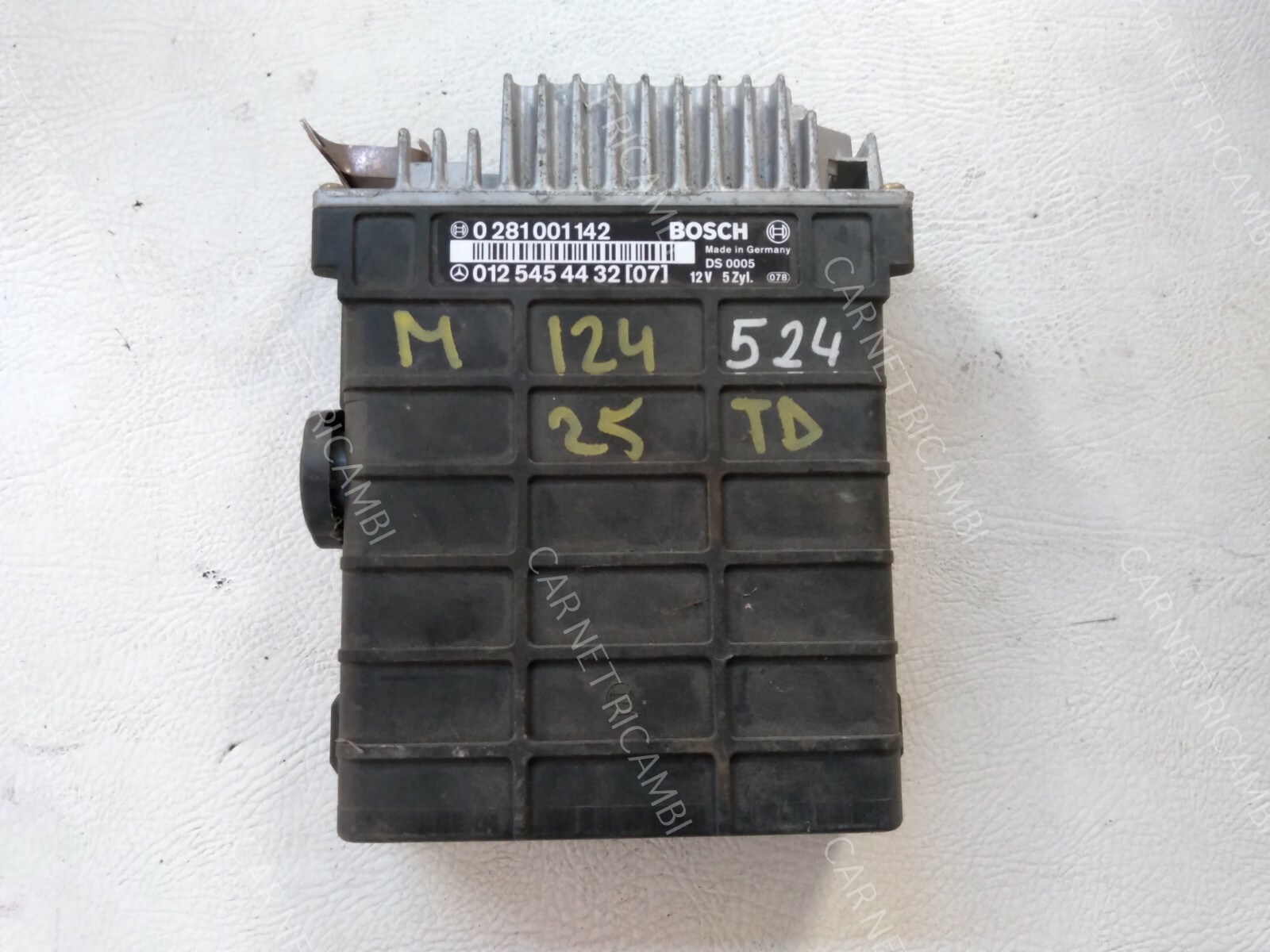 0281001142 Bosch 0125454432 DS0005 ENGINE CONTROL UNIT MERCEDES-BENZ W124 E 250 TD