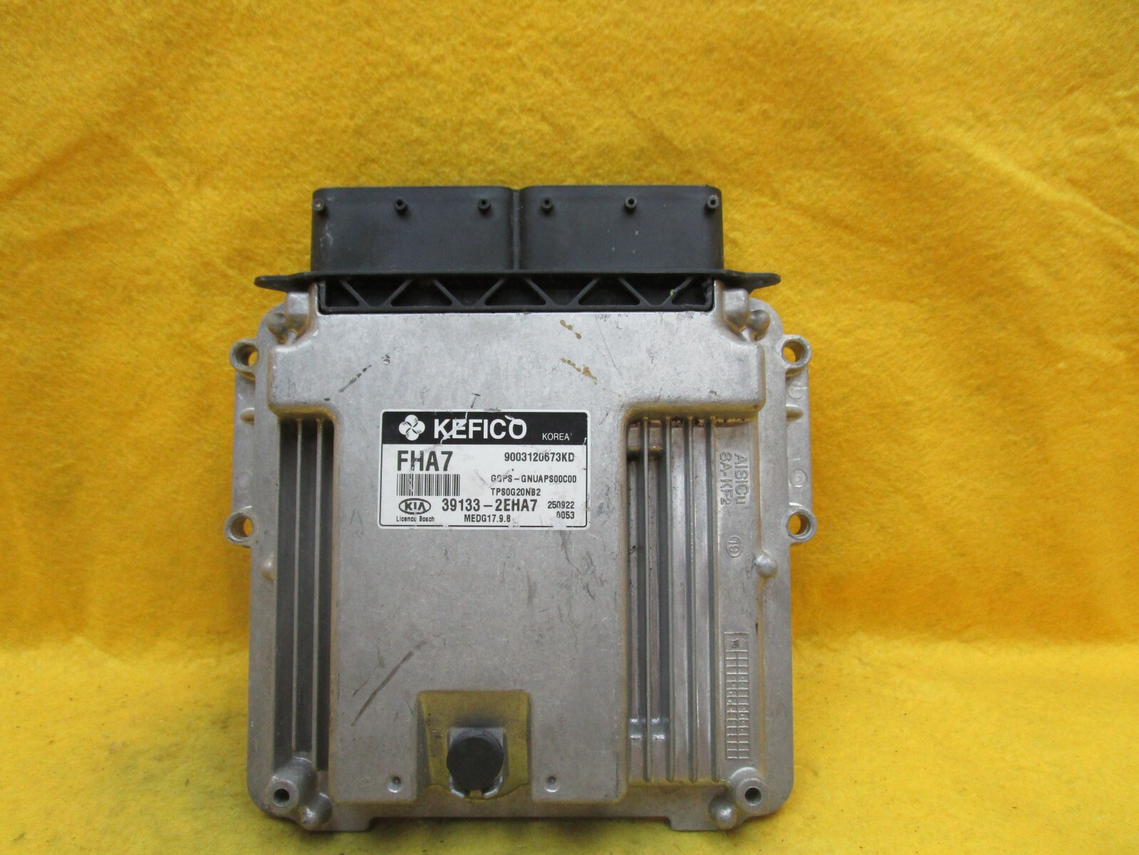 16 2016 Kia Soul 2.0L Engine Computer Control Module ECM PN 39133-2EHA7