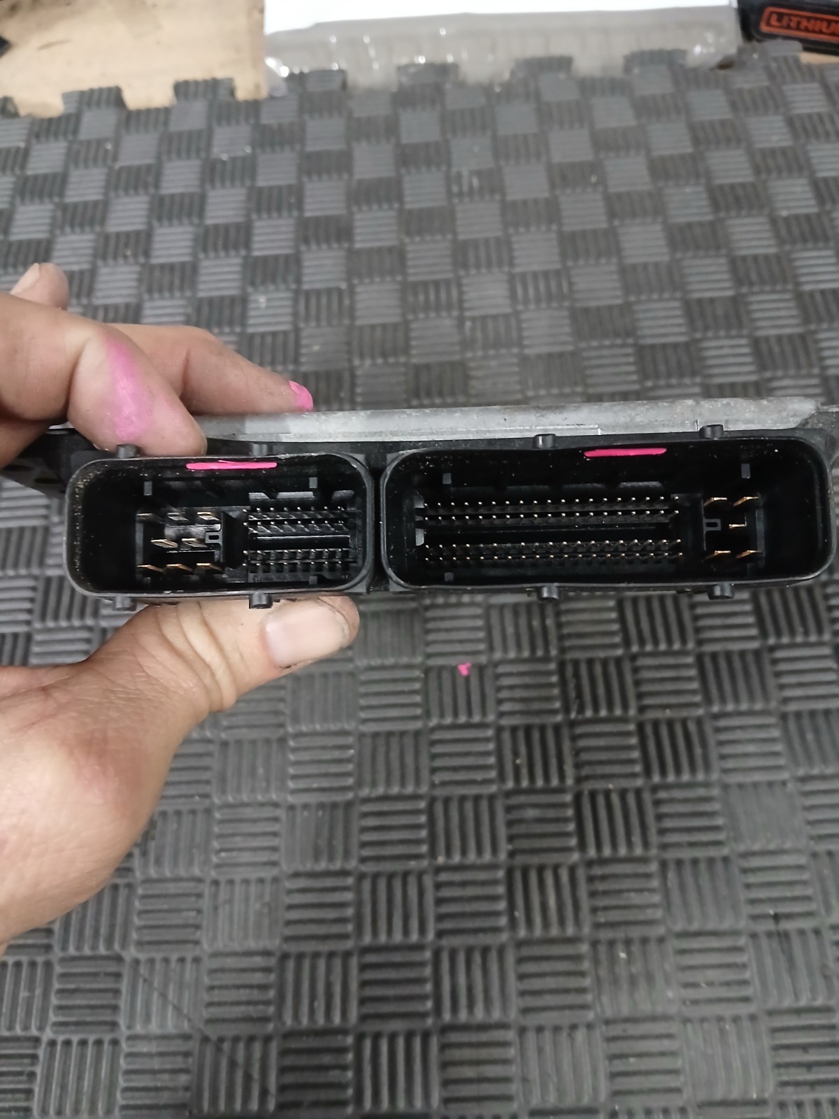 2010 Infiniti QX56 5.6L AT ECU ECM Computer Module Mec75-590 A1 23710-ZV55A. 0U