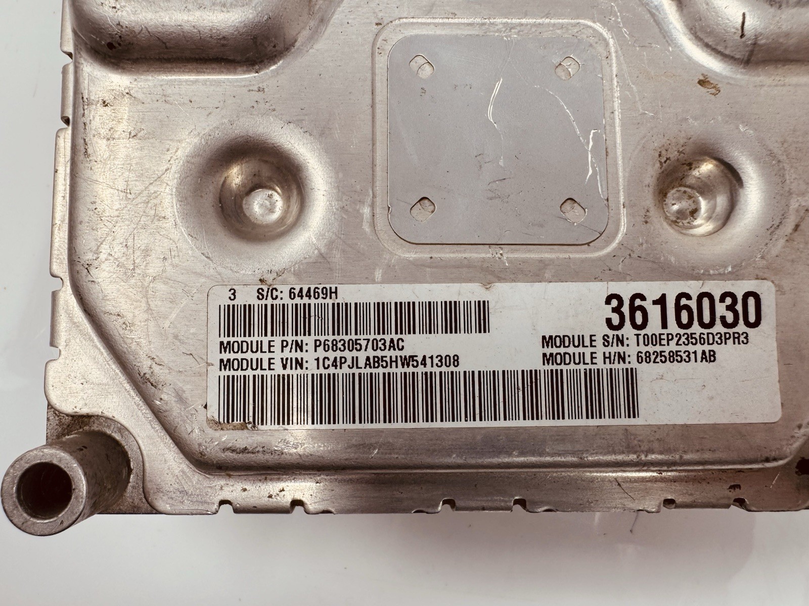 Engine Computer Programmed Plug&Play 2017 Jeep Cherokee 68305703AC 2.4L ECM ECU