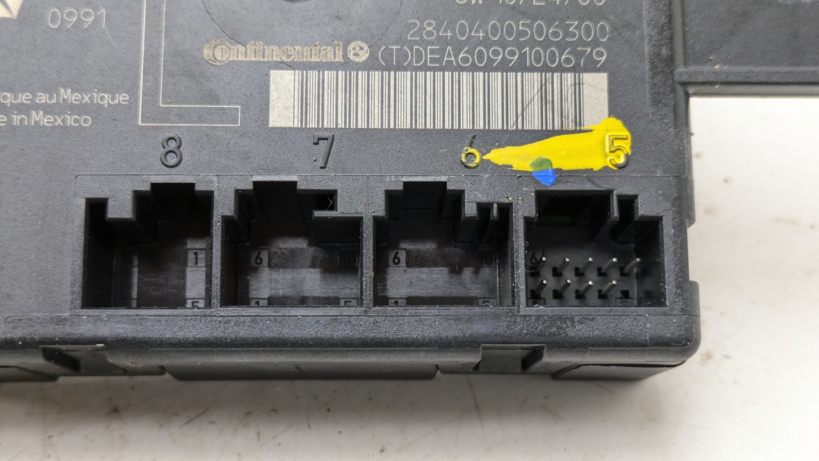 JEEP GRAND CHEROKEE MK4 WK2 DOOR CONTROL MODULE ECU FRONT LEFT SIDE 2011