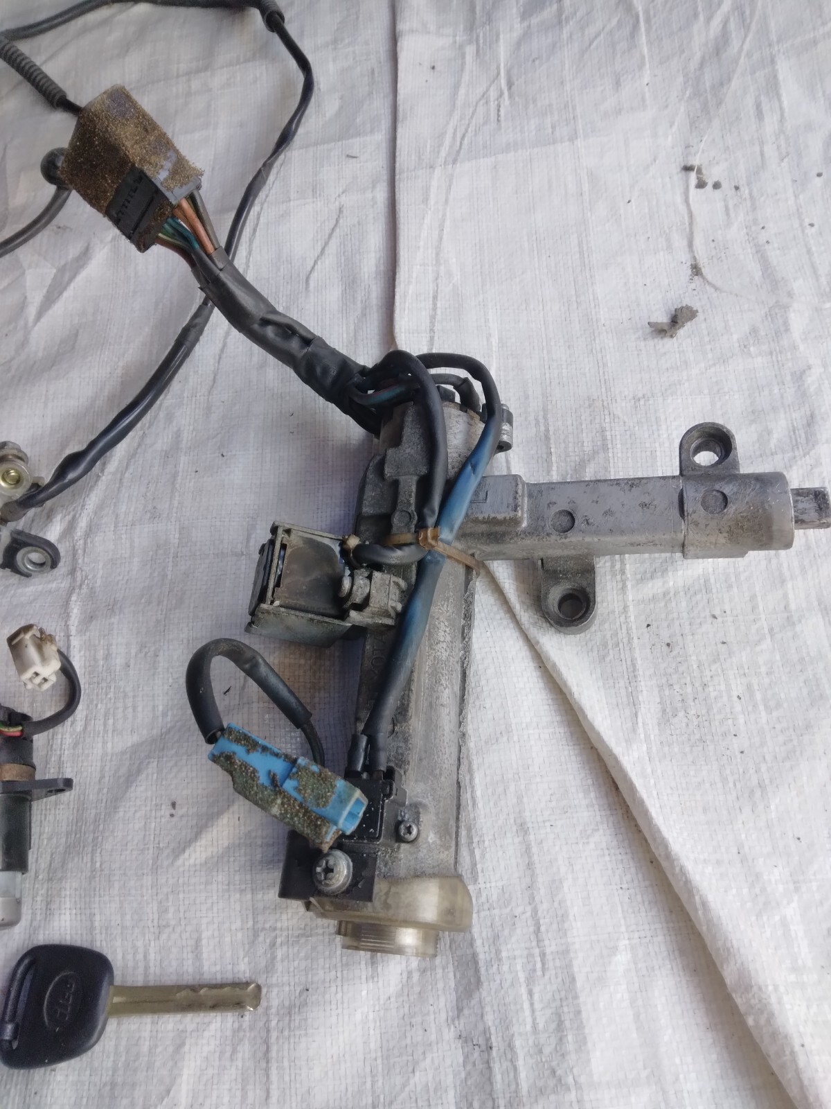 Lexus SC300 sc400 Key Lock Set OEM (see description)