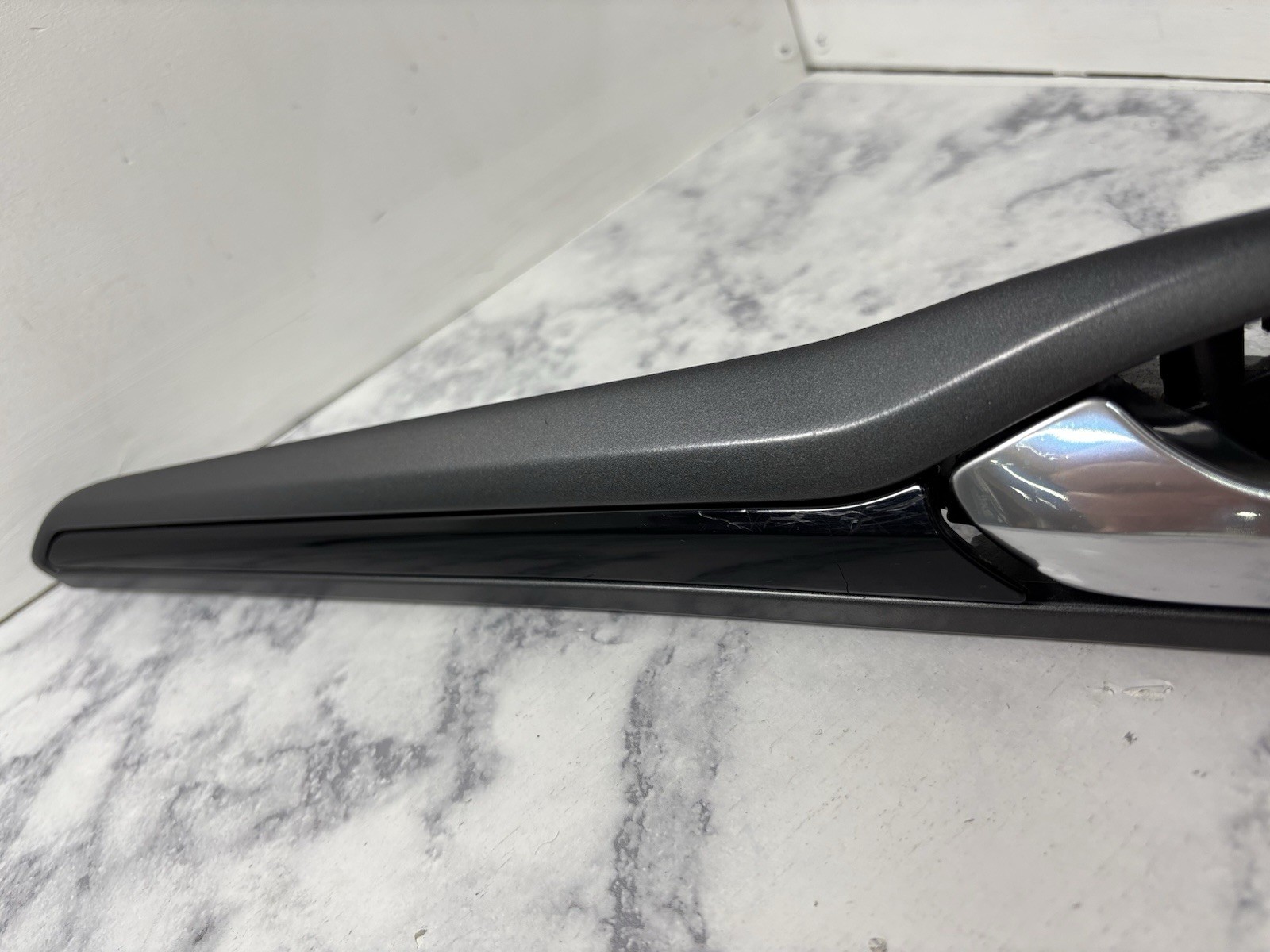 2013-2016 Ford Fusion Left Door Molding Interior Handle DS73 19B153 BA OEM