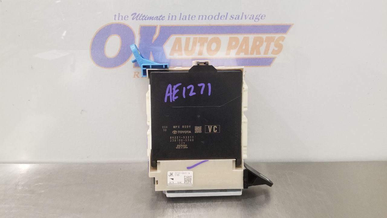 24 LEXUS IS500 MPX NETWORK CONTROL MODULE 89221-53311
