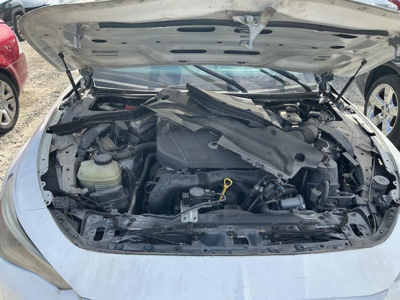 Engine ECM Electronic Control Module 2.0L Fits 16-19 INFINITI Q50 4979104