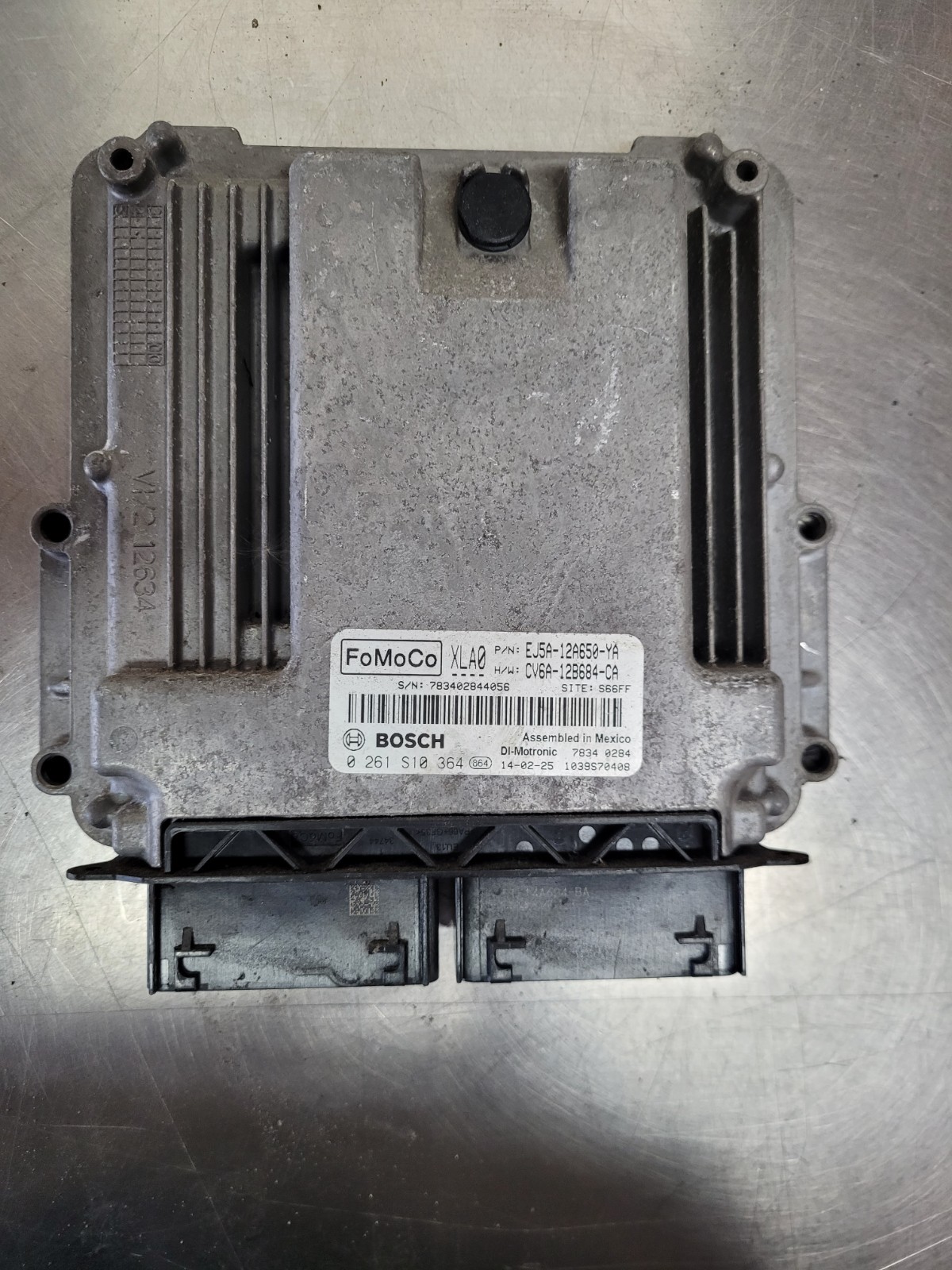 2013-2016 Ford Escape 1.6L & 2.0L Engine Control Module ECU EJ5A-12A650-YA OE *J