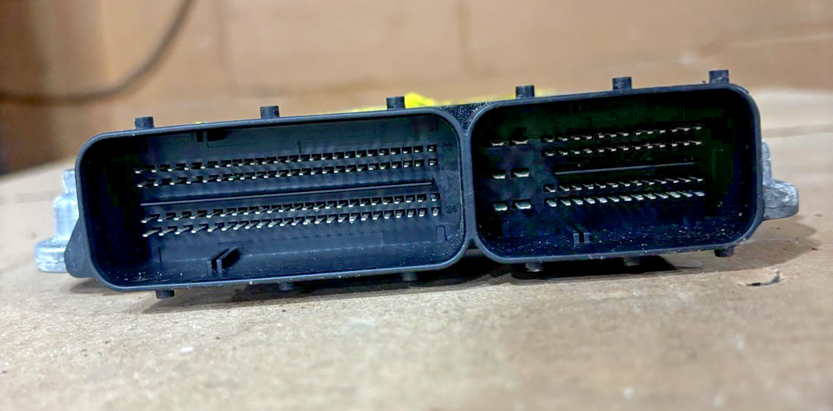 USED 2011 Chevy Traverse Engine Control Module 12617230(For: 2011 Chevrolet 3.6)