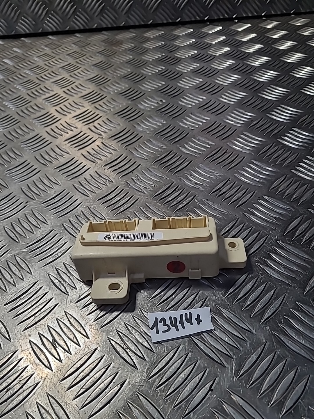 2018 HYUNDAI IONIQ ICM CONTROL MODULE UNIT ECU 91940-G2110