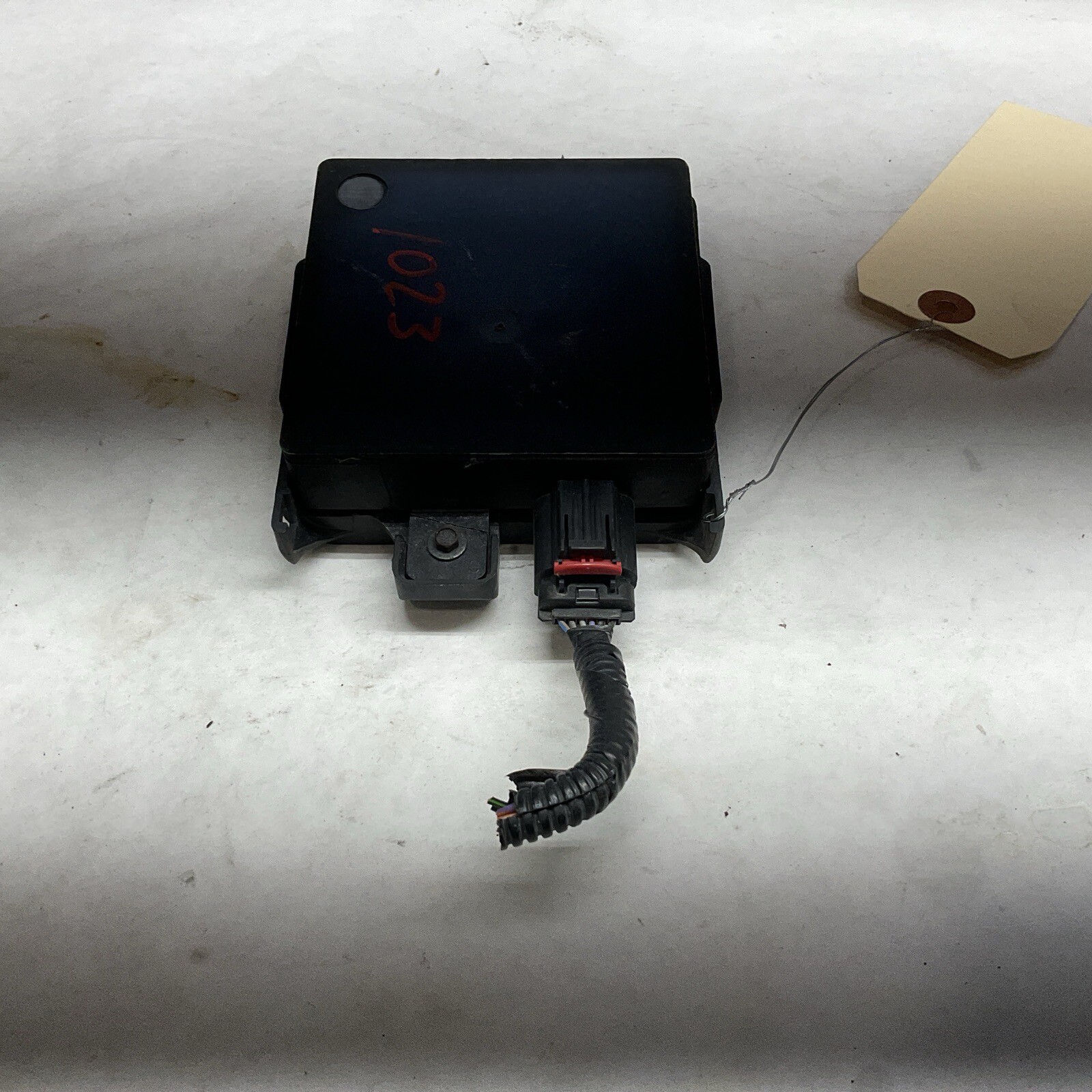 2013-2018 FORD TAURUS/ EXPLORER R PARK ASSIST CONTROL MODULE OEM DG1T-14C689-EA