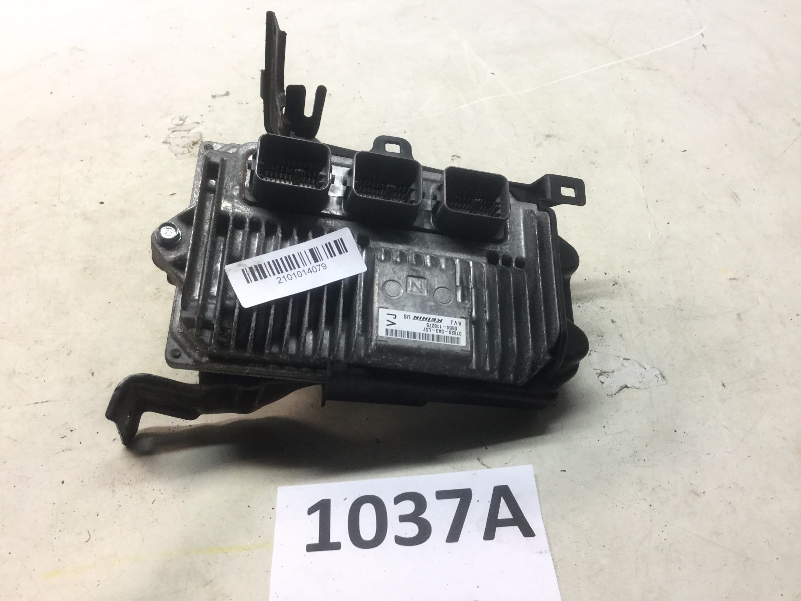 13 14 15 16 HONDA ACCORD SEDAN ENGINE CONTROL MODULE UNIT ECM ECU OEM D 1037A