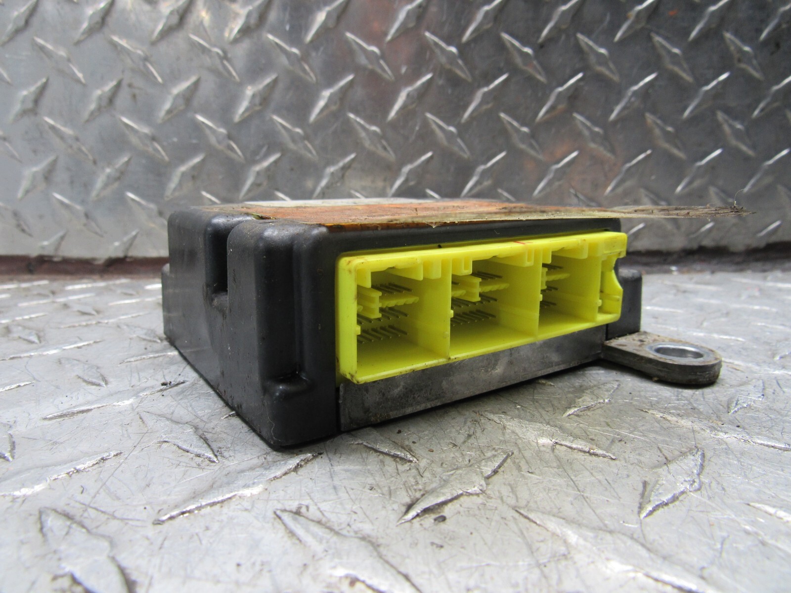 2014 NISSAN SENTRA CONTROL MODULE AUTOLIV 98820 9AM0A