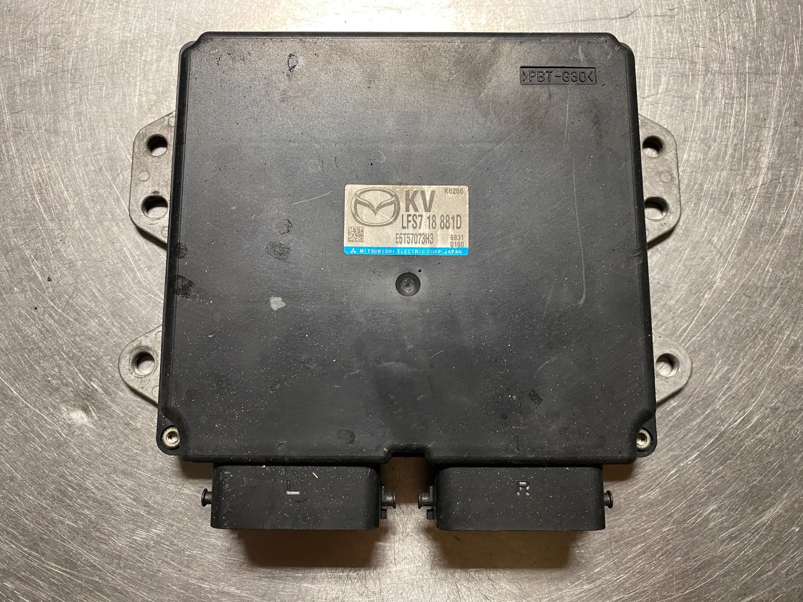 2007 Mazda 3 2.0L ECU ECM LFS7-18-881D