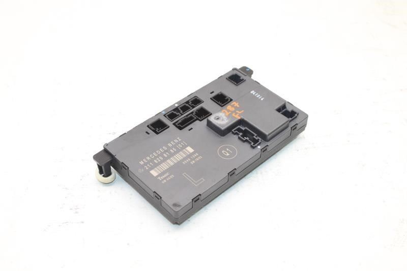 Chassis ECM 211 Type E350 Door Mounted Fits 03-06 MERCEDES E-CLASS 12210