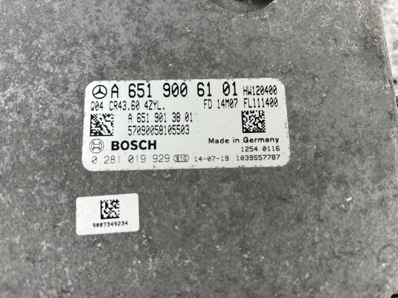 2014 2015 2016 Mercedes Sprinter 2.1L 3500 Engine Computer Module A651 900 61 01
