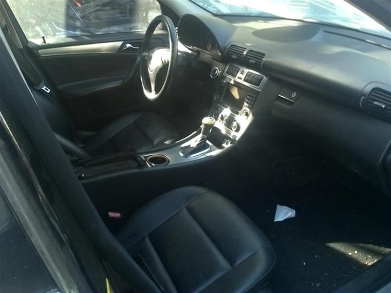 2006 Mercedes-Benz C230 – Front SAM Module – 2095452001 – R262154