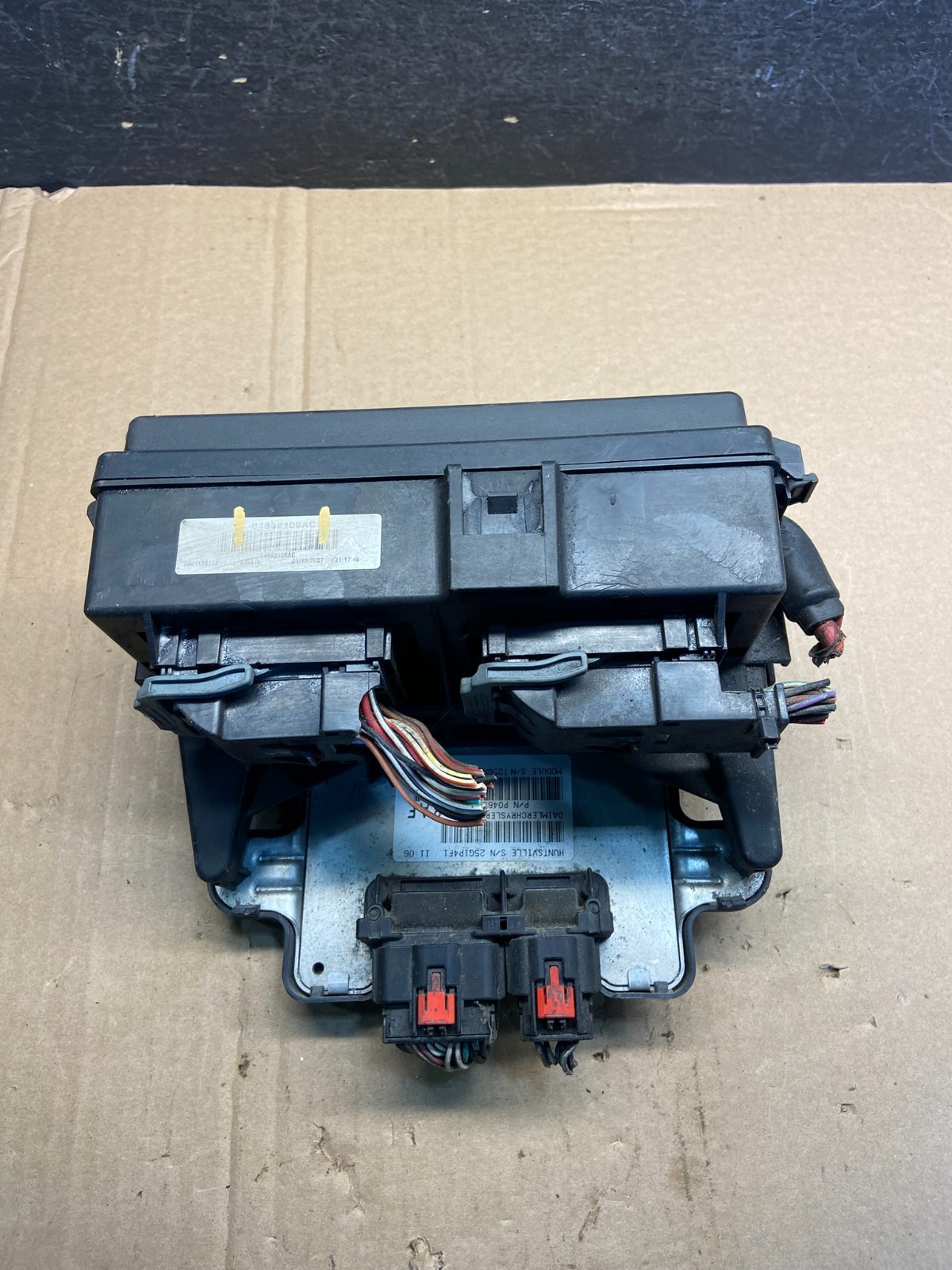 2007 Jeep Grand Cherokee Fuse Box BCM Body Control Module AE2313 DW