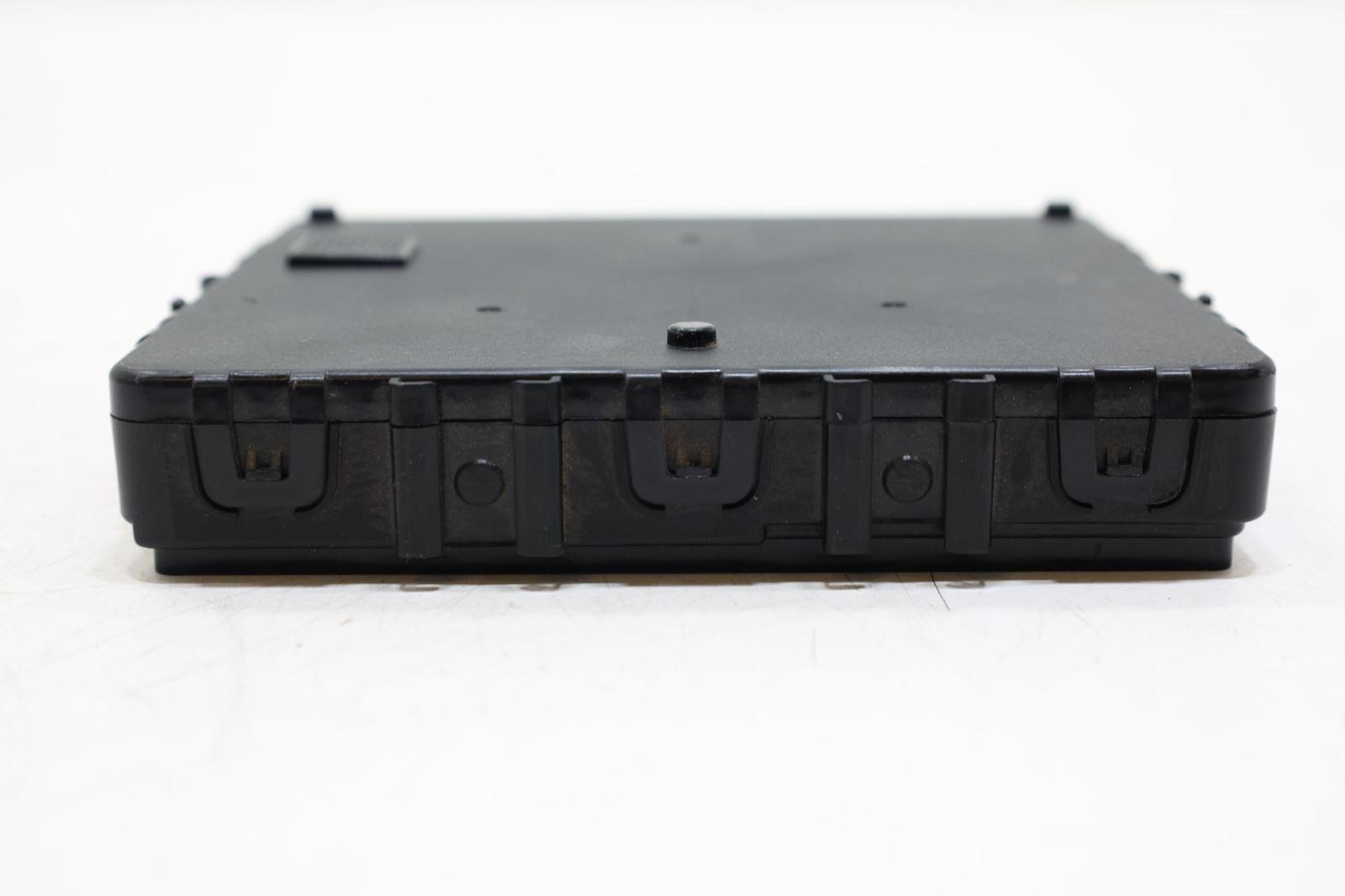 Used Body Control Module fits: 2023 Kia Sportage Body Control BCM LH dash US bui