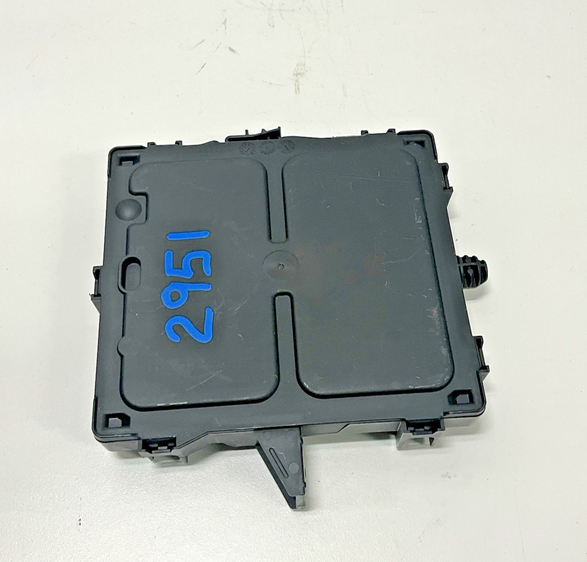 2021 Nissan Rogue Body Control Module 284B26RA3A OEM