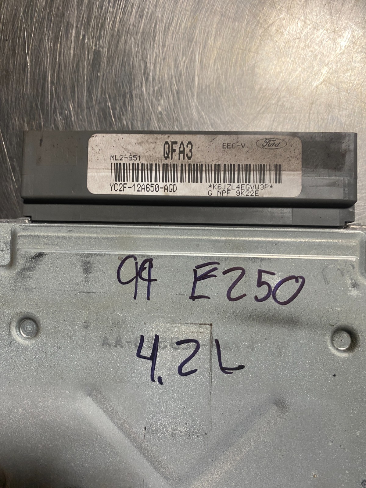 2000 Ford E250 4.2l Ecm Engine Computer Ecm Yc2f-12a650-agd