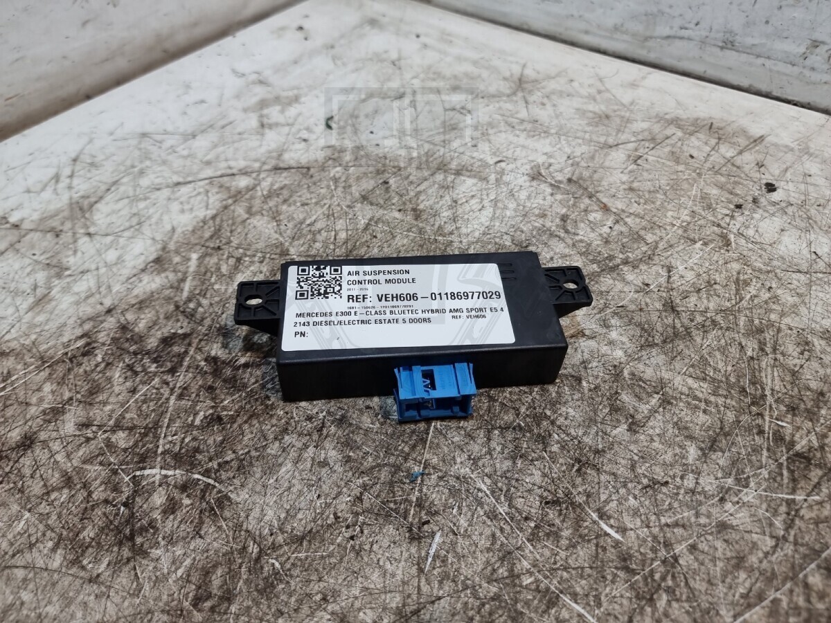 MERCEDES E-CLASS AIR SUSPENSION CONTROL MODULE UNIT 2014 DIESEL A2129006514