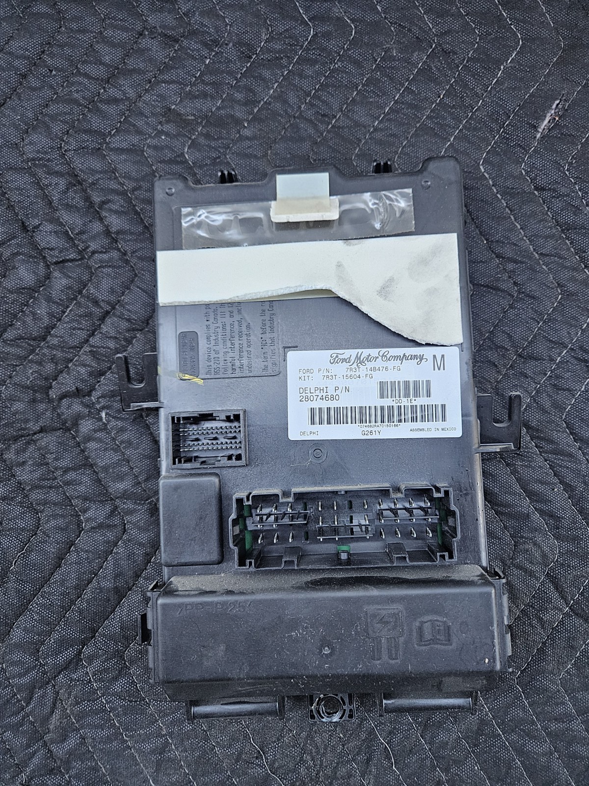 07-09 Ford Mustang BCM Body Control Module Computer Unit 7R3T-14B476-FG OEM