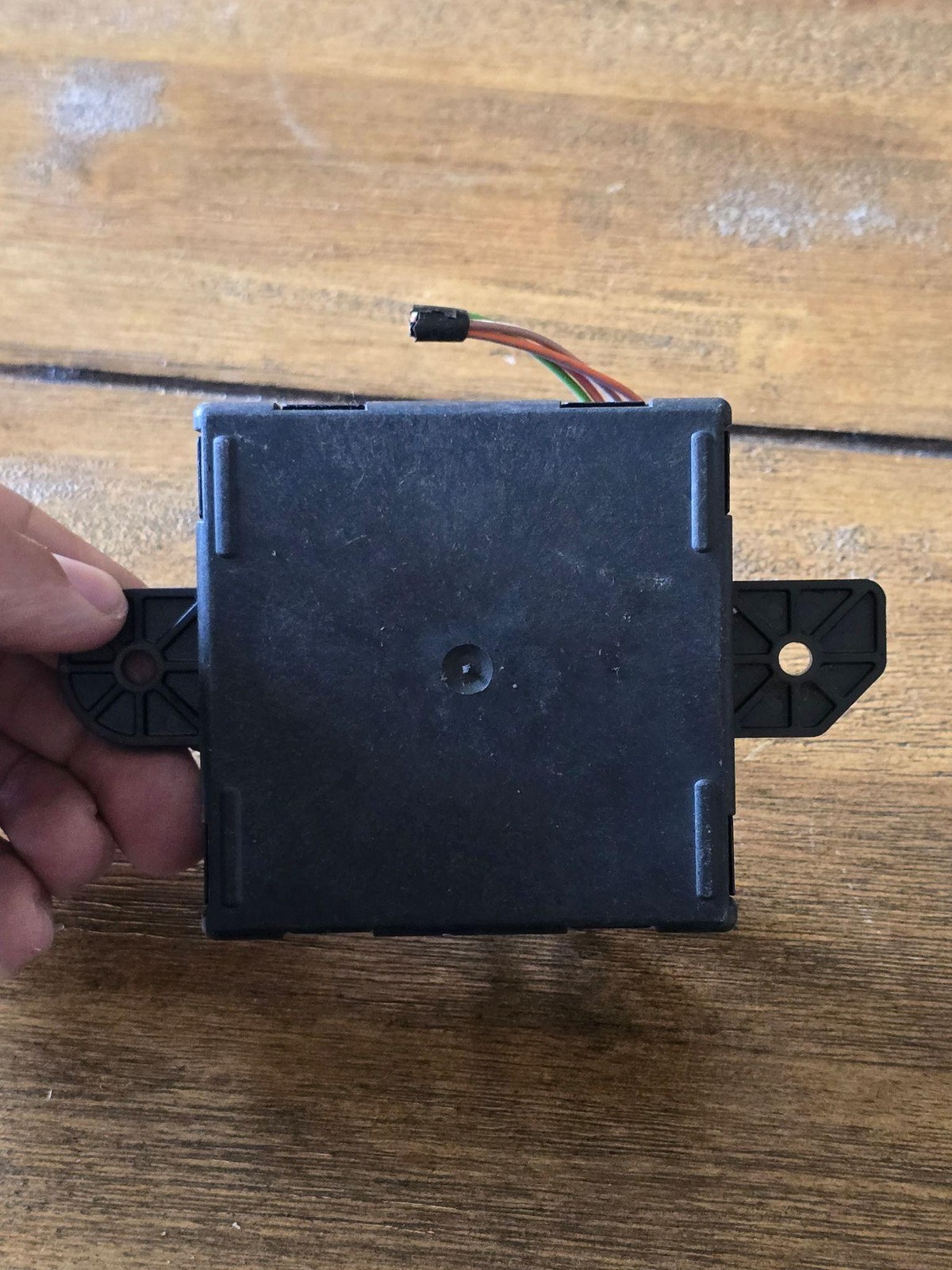 Continental DM-FL Door Control Unit Module 05026861AE Front Left Chrysler Black