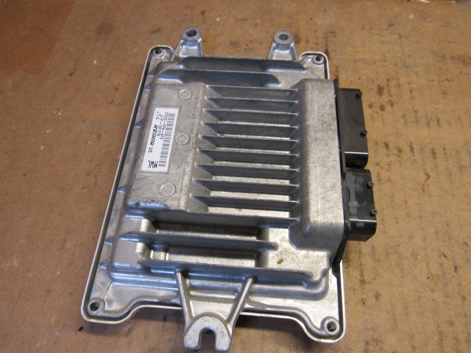 2018 Honda CR-V Engine Control Computer Module Unit ECM ECU OEM 37820-5PA-AF3