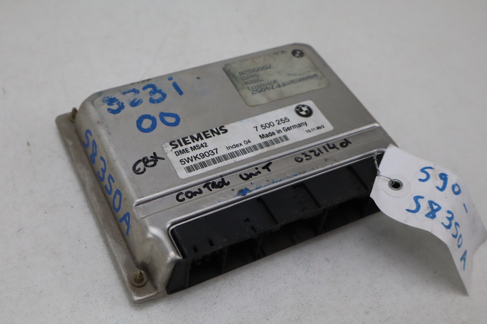1999-2000 BMW 323i Engine Computer Control Module Unit ECU ECM 7500255 OEM