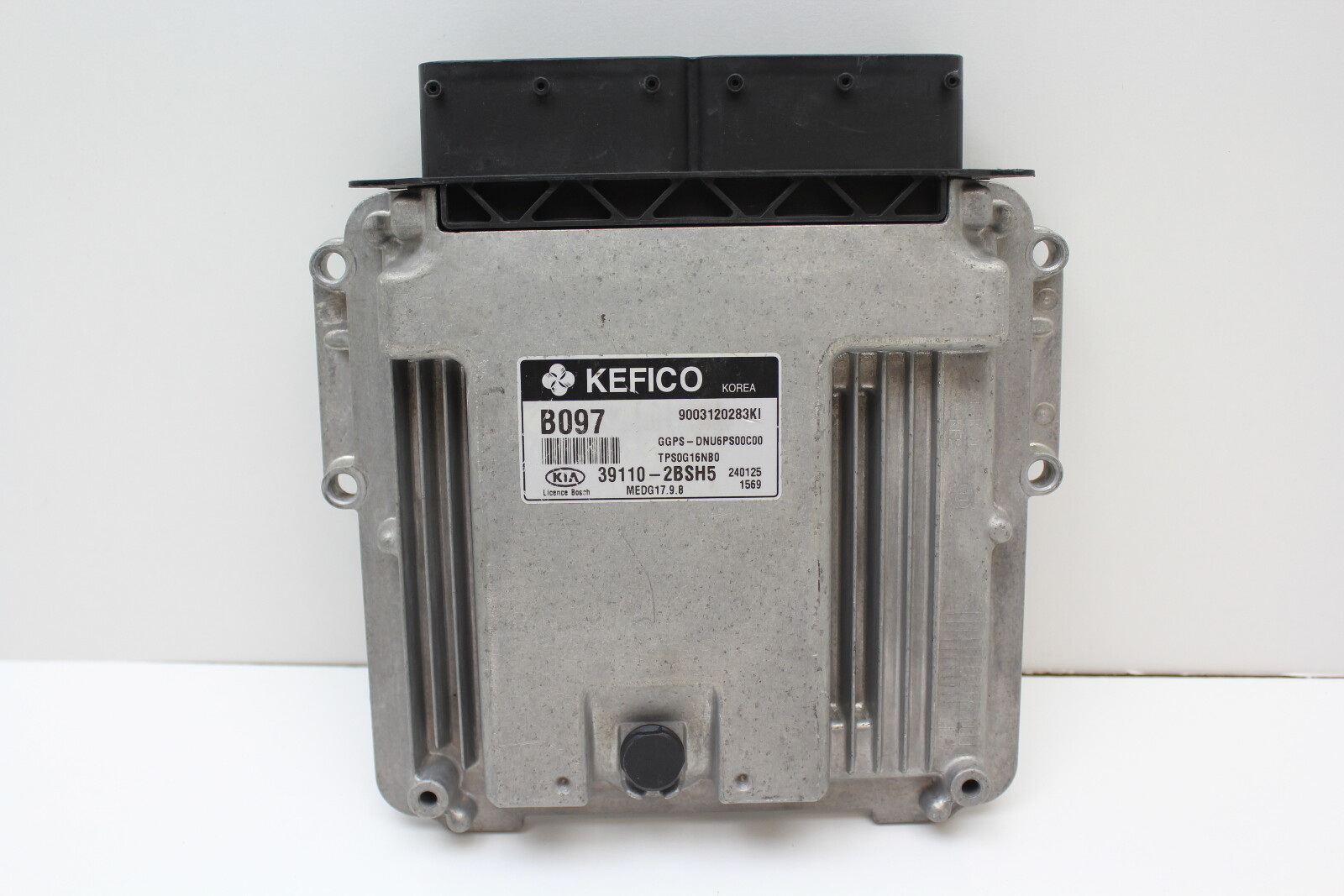 2014 14 Kia Soul 39110-2BSH5 Computer Brain Engine Control ECU ECM EBX Module