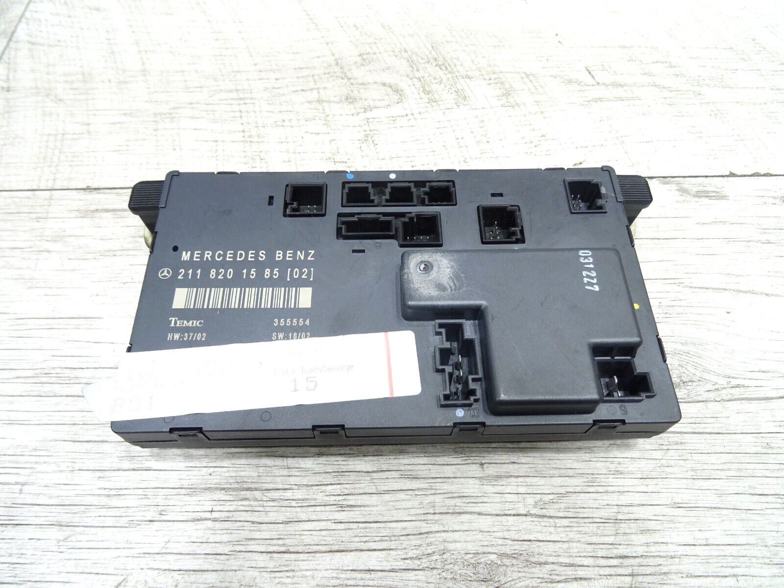 MERCEDES E CLASS W211 DOOR CONTROL MODULE FRONT LEFT SIDE 2004 A2118201585
