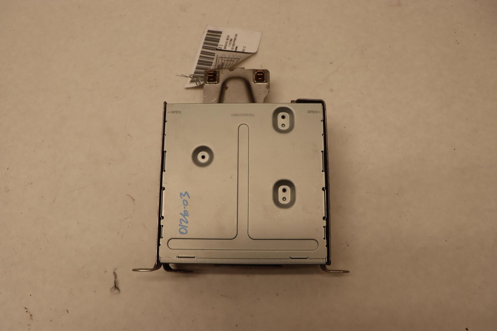 2012-2016 TESLA MODEL S PANASONIC SATELLITE HD RADIO CONTROL MODULE UNIT OEM
