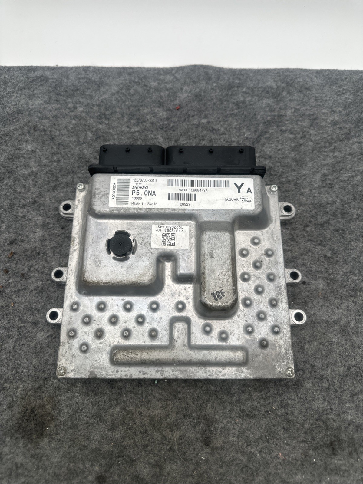 2010 – 2013 RANGE ROVER SPORT L320 5.0L ENGINE CONTROL UNIT 8W83-12B684-YA OEM