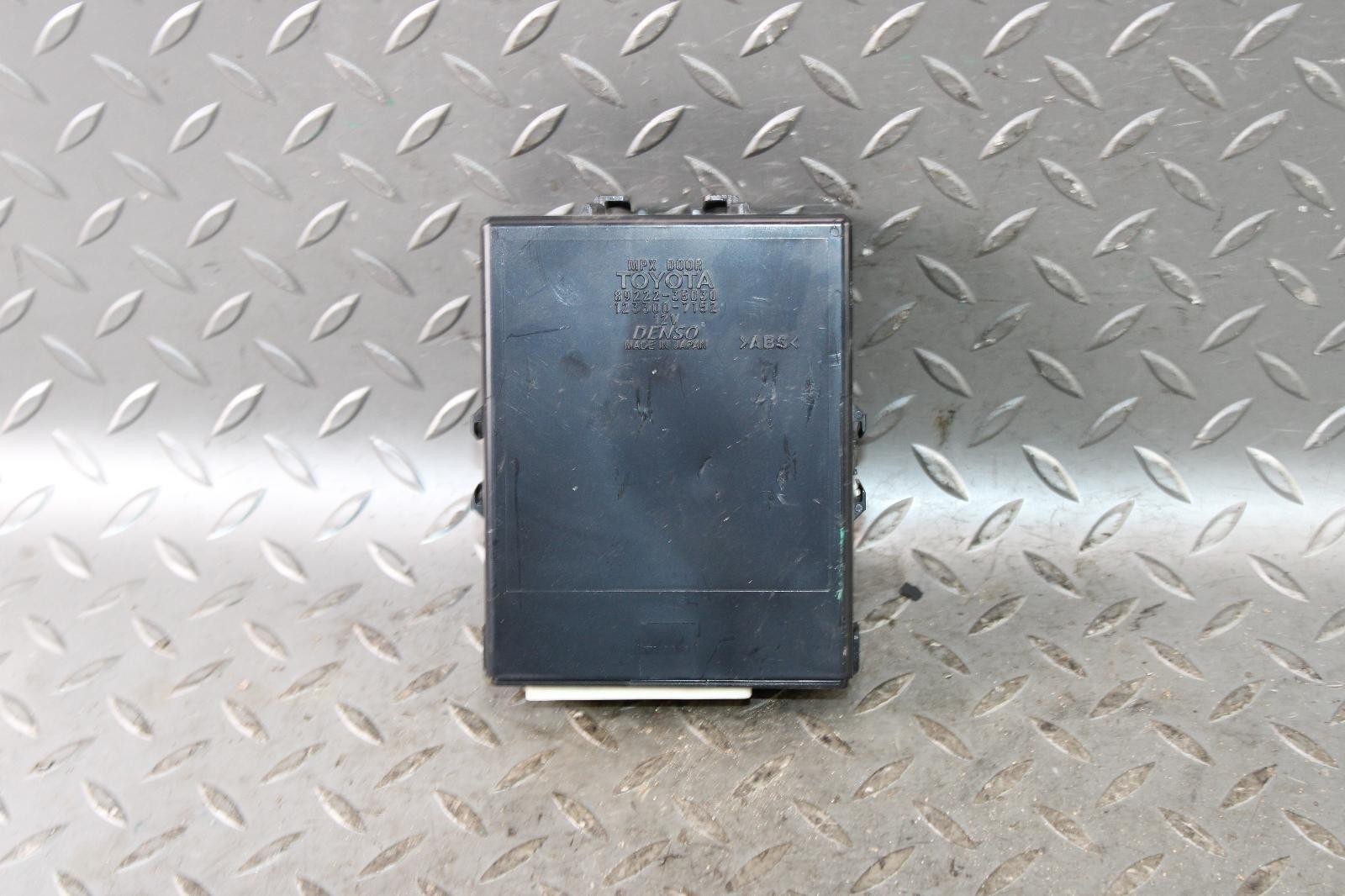 20-21 4 RUNNER Multiplex Network Liftgate Tailgate Body Control Module BCU OEM